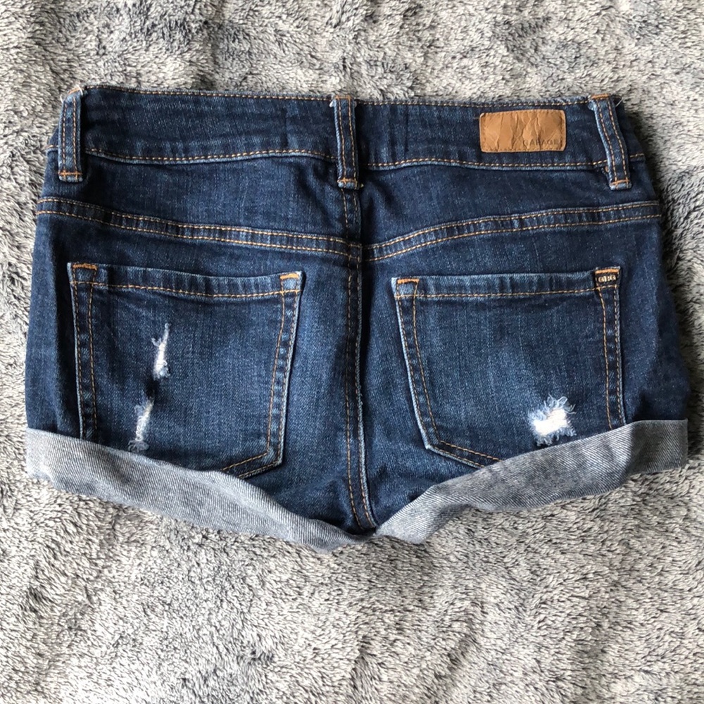 Garage Shorts - Picture 2 of 3